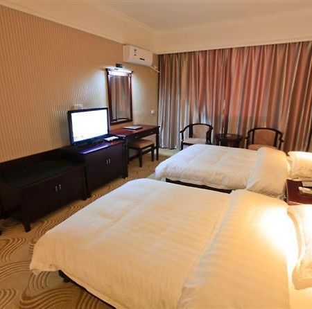 Yangshuo Hua Xiang Man Ting West Street Hotel Quarto foto